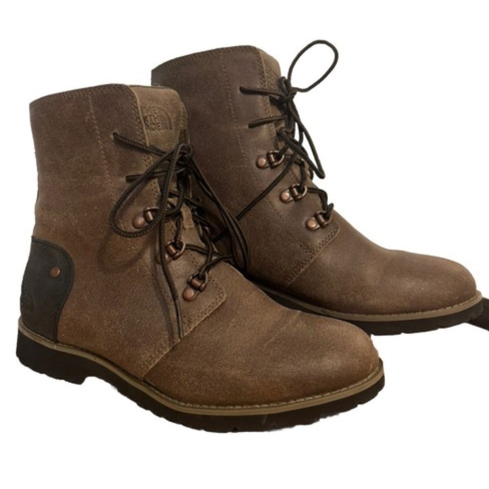 Women’s The North Face Tan and Black  Ballard Lace-Up II Boots Size 10
